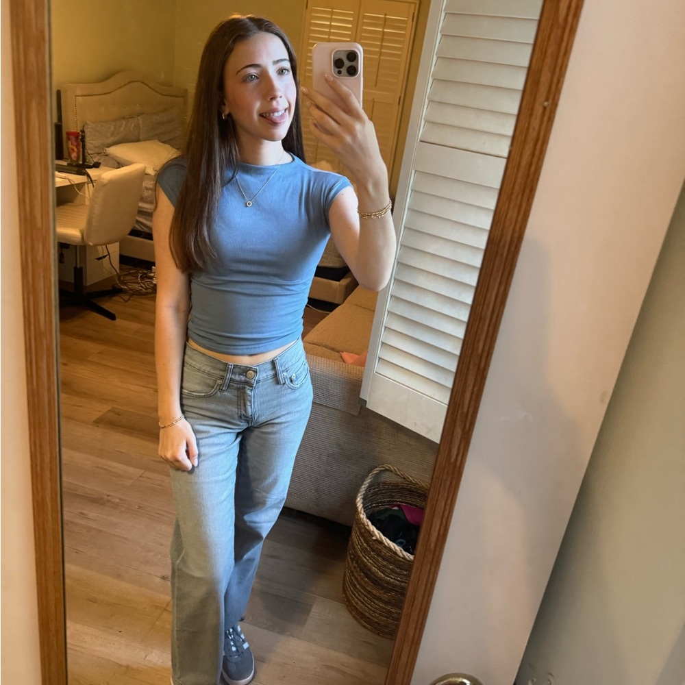 Aeropostale Light Gray Low Rise Baggy Jeans